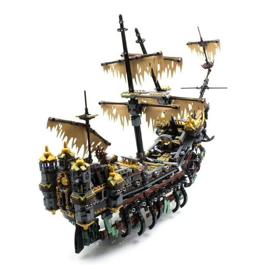 Creative Movie MOC Silent Mary Pirate Ship Bricks Toys 16042